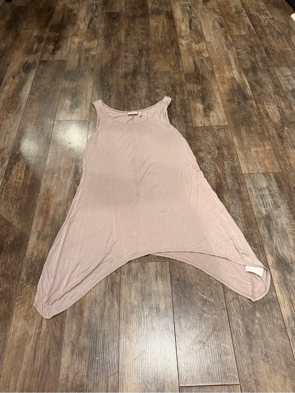 LOGO by Lori Goldstein Dusty mauve Asymmetrical Handkerchief Hem Tank